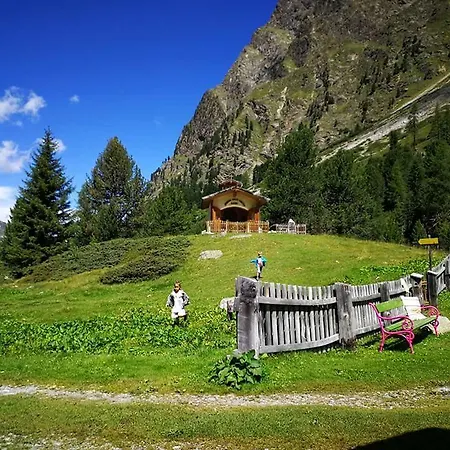 Haus Gfall 4*