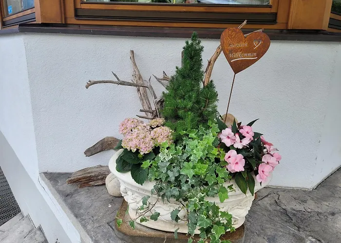 Haus Gfall Affittacamere 4*