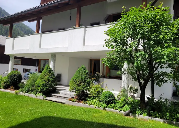 Haus Gfall Affittacamere 4*