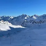 Haus Gfall Penzion 4*
