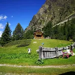 Haus Gfall 4*