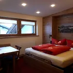 Haus Gfall 4*