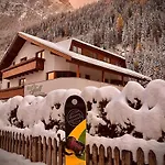 Haus Gfall