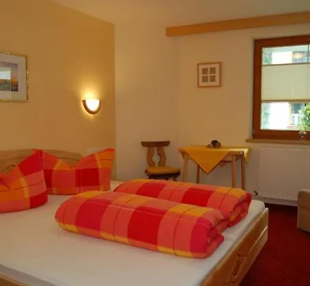 Haus Gfall 4*