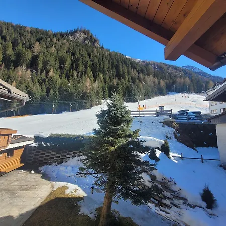 Pensionat Haus Gfall 4*