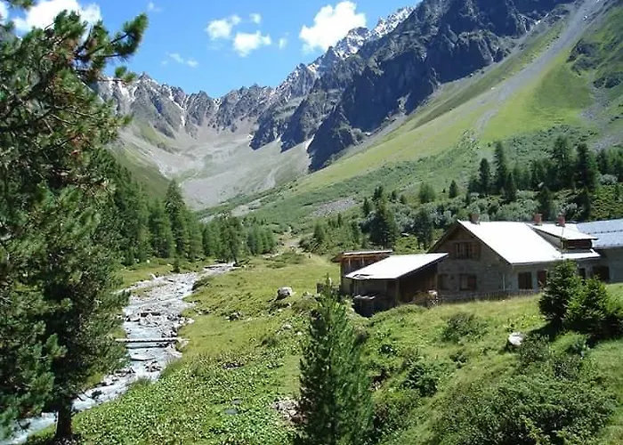 Konukevi Haus Gfall 4*